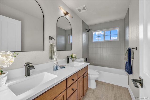 858 Dutton Court, Castle Rock, CO 80104