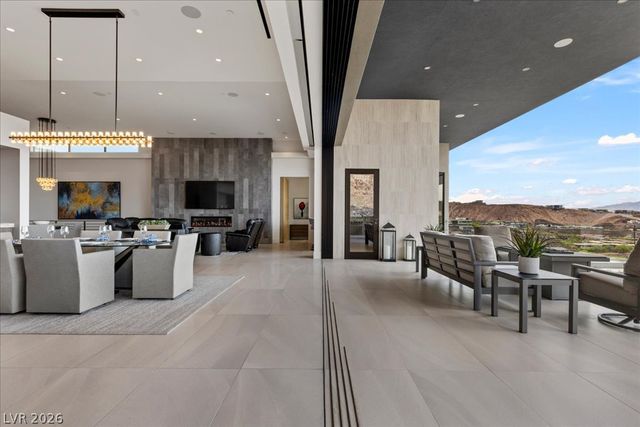 657 Ridgestone Rim Court, Henderson, NV 89012