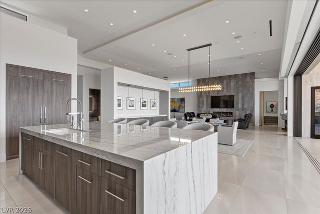 657 Ridgestone Rim Court, Henderson, NV 89012