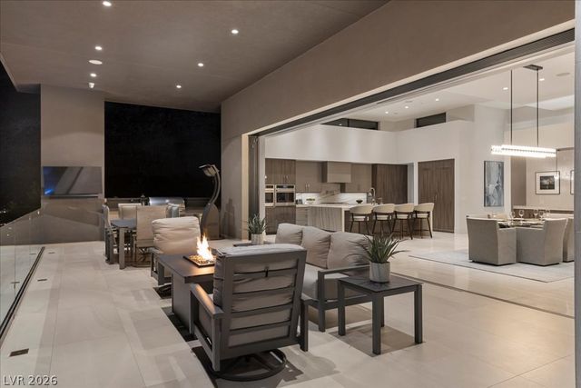 657 Ridgestone Rim Court, Henderson, NV 89012
