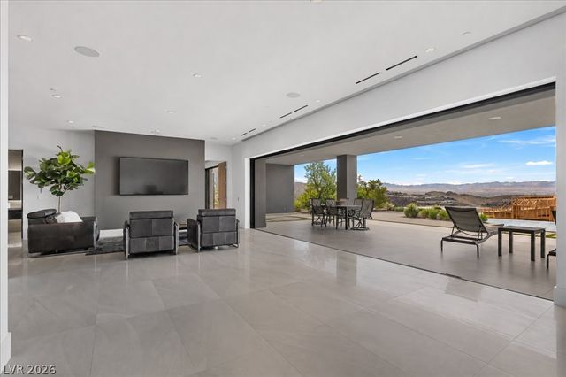 657 Ridgestone Rim Court, Henderson, NV 89012