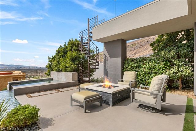 657 Ridgestone Rim Court, Henderson, NV 89012