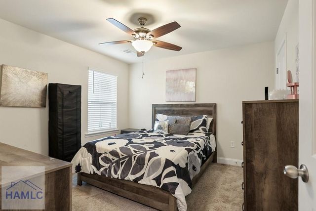 723 Mill Creek Circle, Hinesville, GA 31313