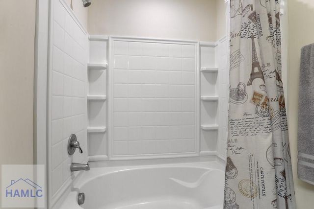 723 Mill Creek Circle, Hinesville, GA 31313