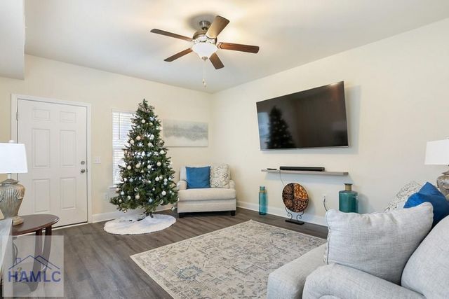 723 Mill Creek Circle, Hinesville, GA 31313