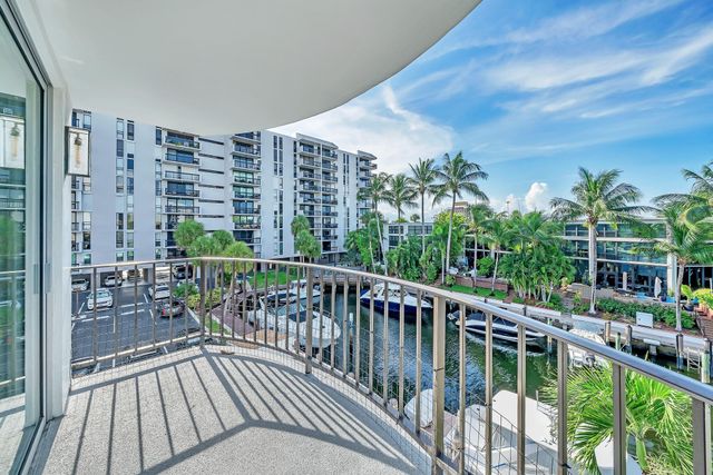 3051 NE 48TH Street 301, Fort Lauderdale, FL 33308