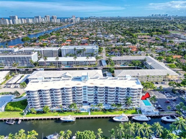3051 NE 48TH Street 301, Fort Lauderdale, FL 33308