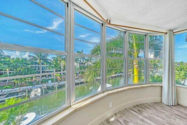 3051 NE 48TH Street 301, Fort Lauderdale, FL 33308