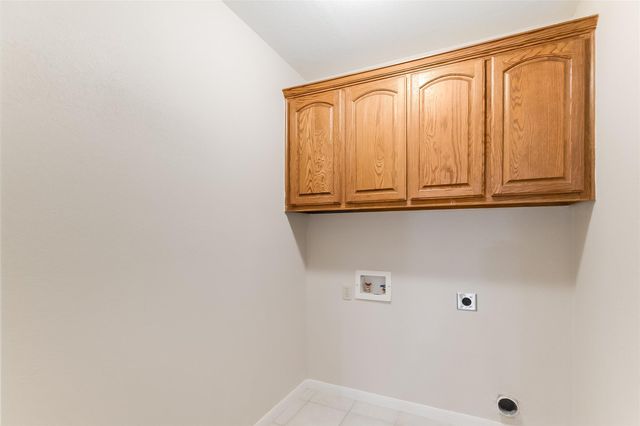 220 Fox XING, Burnet, TX 78611