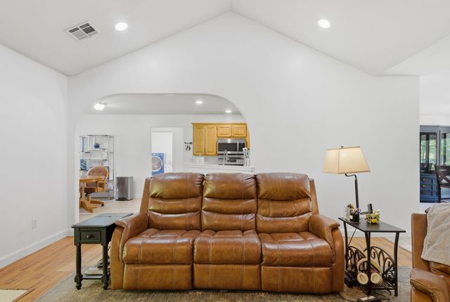 27204 S Hwy 125 Highway 37, Afton, OK 74331