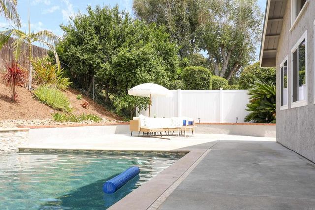 6818 Bonnie View Drive, San Diego, CA 92119