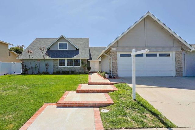 6818 Bonnie View Drive, San Diego, CA 92119