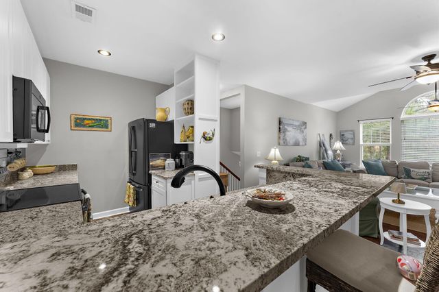 1478 Belcourt Lane, Mount Pleasant, SC 29466