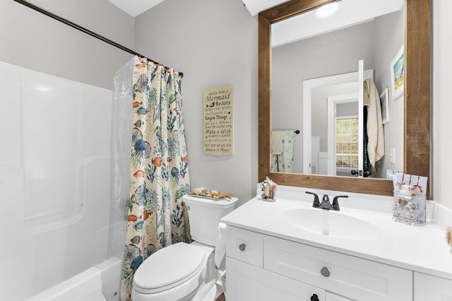 1478 Belcourt Lane, Mount Pleasant, SC 29466