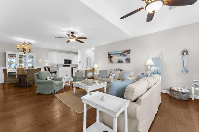 1478 Belcourt Lane, Mount Pleasant, SC 29466