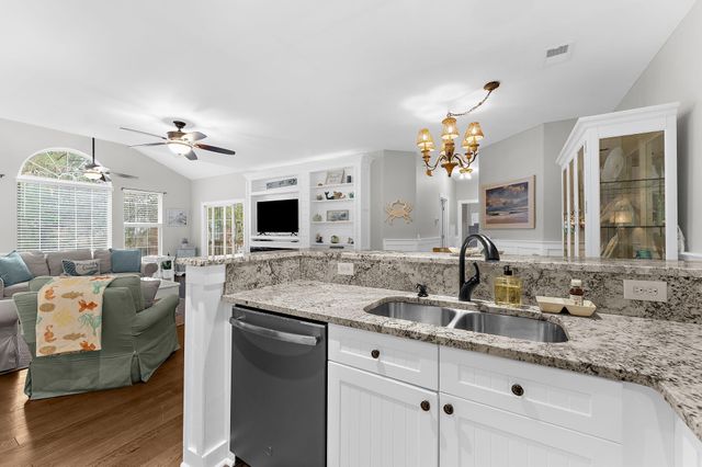 1478 Belcourt Lane, Mount Pleasant, SC 29466