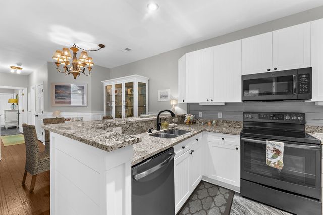 1478 Belcourt Lane, Mount Pleasant, SC 29466