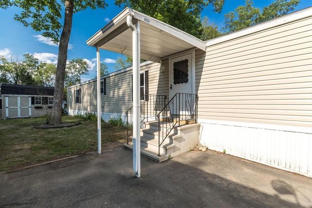 311 Friar Tuck Drive, Exeter, NH 03833