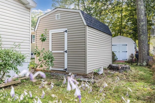 311 Friar Tuck Drive, Exeter, NH 03833