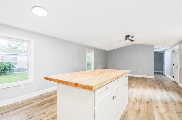 311 Friar Tuck Drive, Exeter, NH 03833