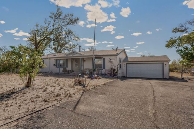 05 Camey Street, Belen, NM 87002