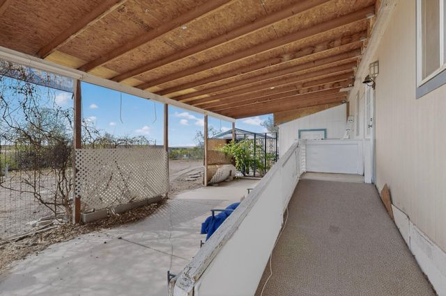 05 Camey Street, Belen, NM 87002