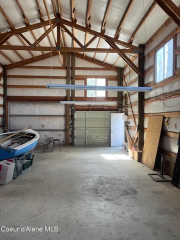 233 E Driftwood Heights DR, Harrison, ID 83833
