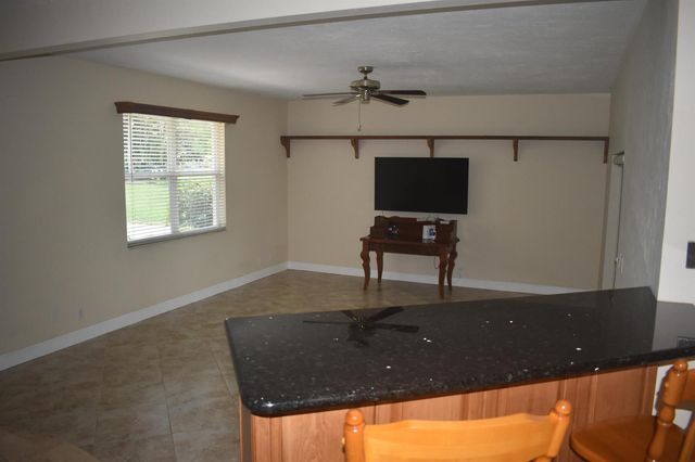 5345 Palm Way, Lake Worth, FL 33463