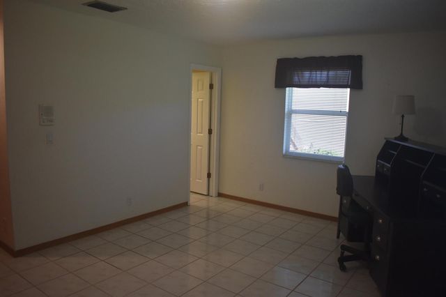 5345 Palm Way, Lake Worth, FL 33463