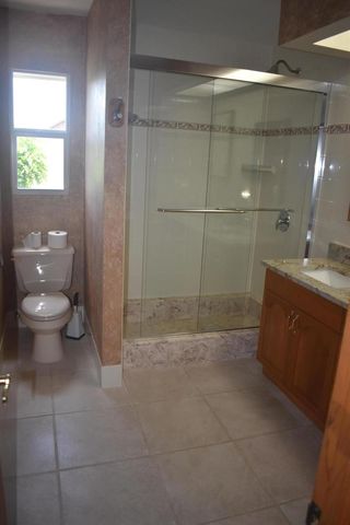 5345 Palm Way, Lake Worth, FL 33463