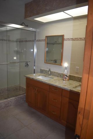 5345 Palm Way, Lake Worth, FL 33463