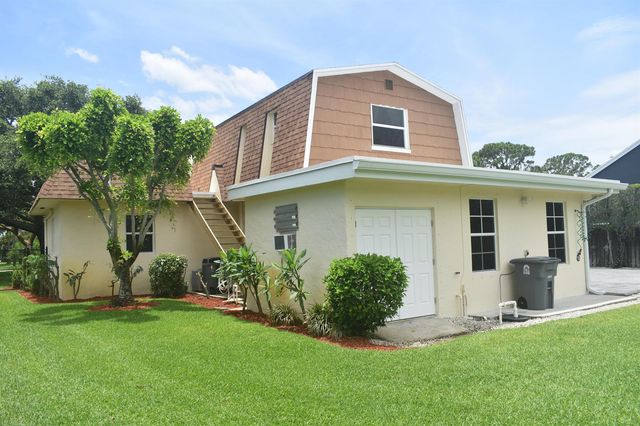 5345 Palm Way, Lake Worth, FL 33463