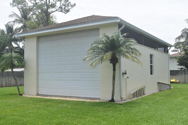 5345 Palm Way, Lake Worth, FL 33463