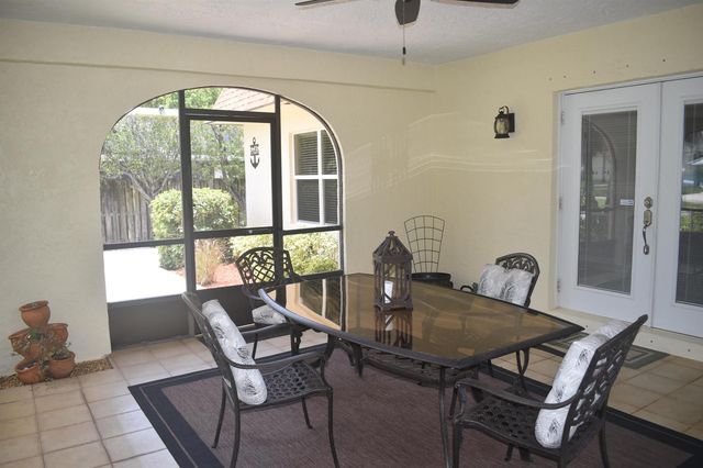 5345 Palm Way, Lake Worth, FL 33463