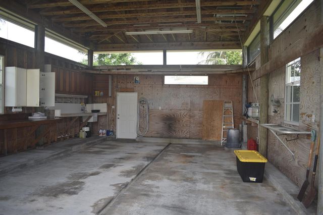 5345 Palm Way, Lake Worth, FL 33463