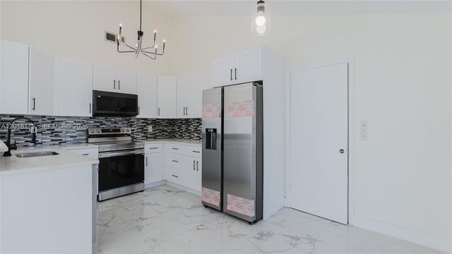 1792 SW 84th Ave, Miramar, FL 33025