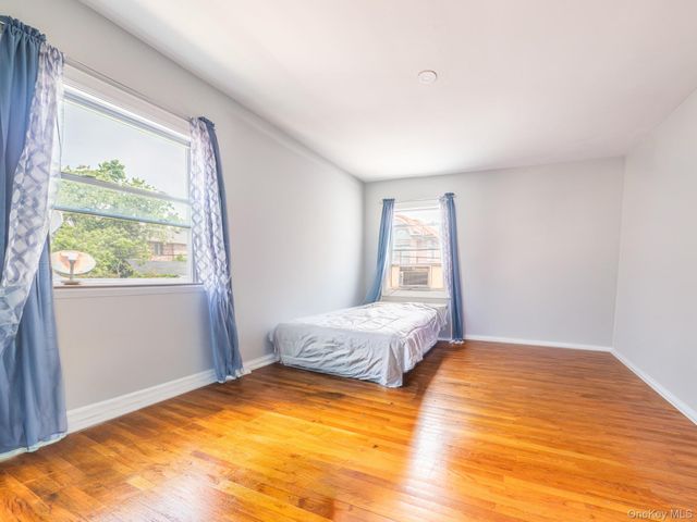 75-75 180th Street, Fresh Meadows, NY 11366