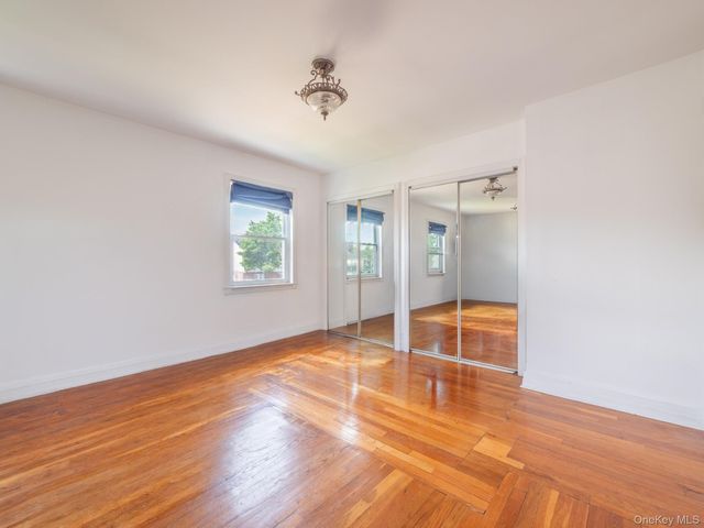 75-75 180th Street, Fresh Meadows, NY 11366