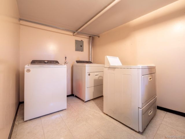 75-75 180th Street, Fresh Meadows, NY 11366