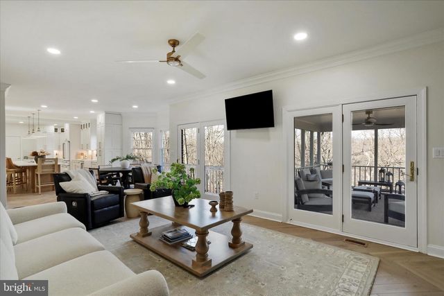 247 MCGUIRE RD, Winchester, VA 22603