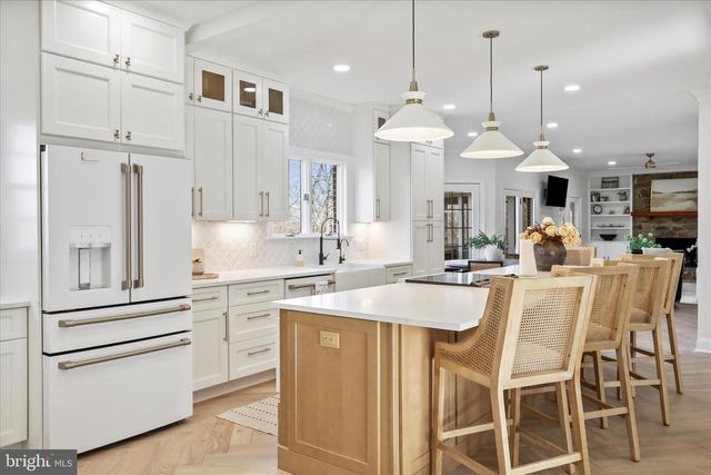 247 MCGUIRE RD, Winchester, VA 22603