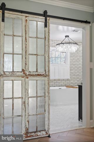 247 MCGUIRE RD, Winchester, VA 22603