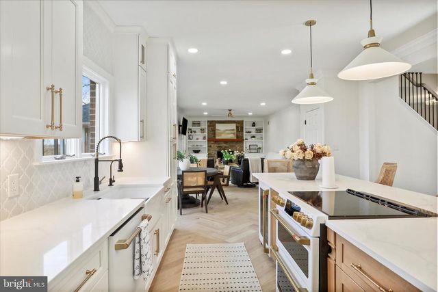 247 MCGUIRE RD, Winchester, VA 22603