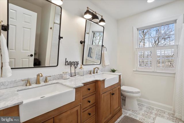 247 MCGUIRE RD, Winchester, VA 22603