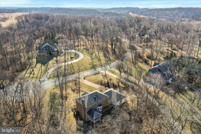 247 MCGUIRE RD, Winchester, VA 22603