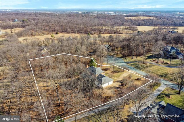 247 MCGUIRE RD, Winchester, VA 22603