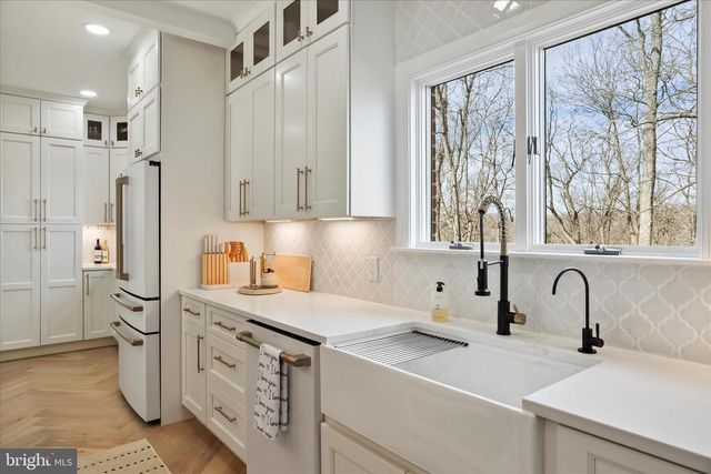 247 MCGUIRE RD, Winchester, VA 22603