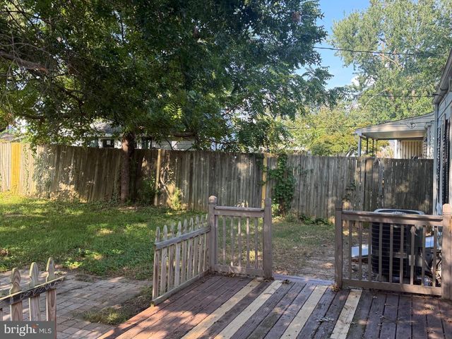 282 STANLEY TER, Brooklyn, MD 21225