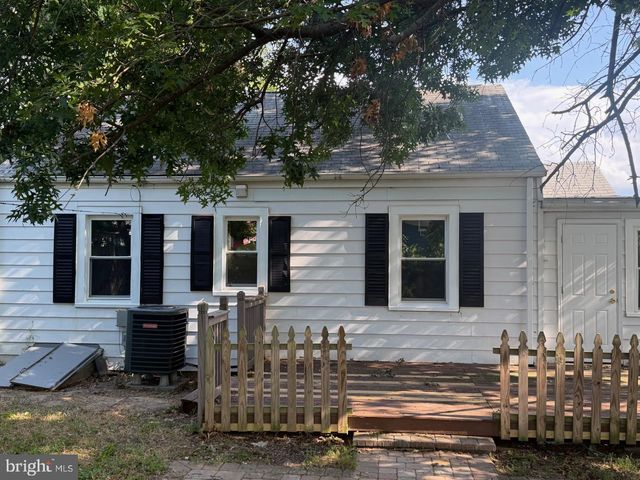 282 STANLEY TER, Brooklyn, MD 21225