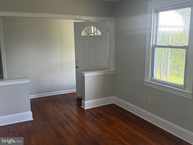 282 STANLEY TER, Brooklyn, MD 21225